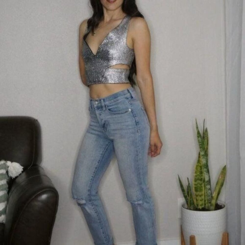 Luxxel Silver V- neck Cut out crop top Size S - Picture 3 of 11